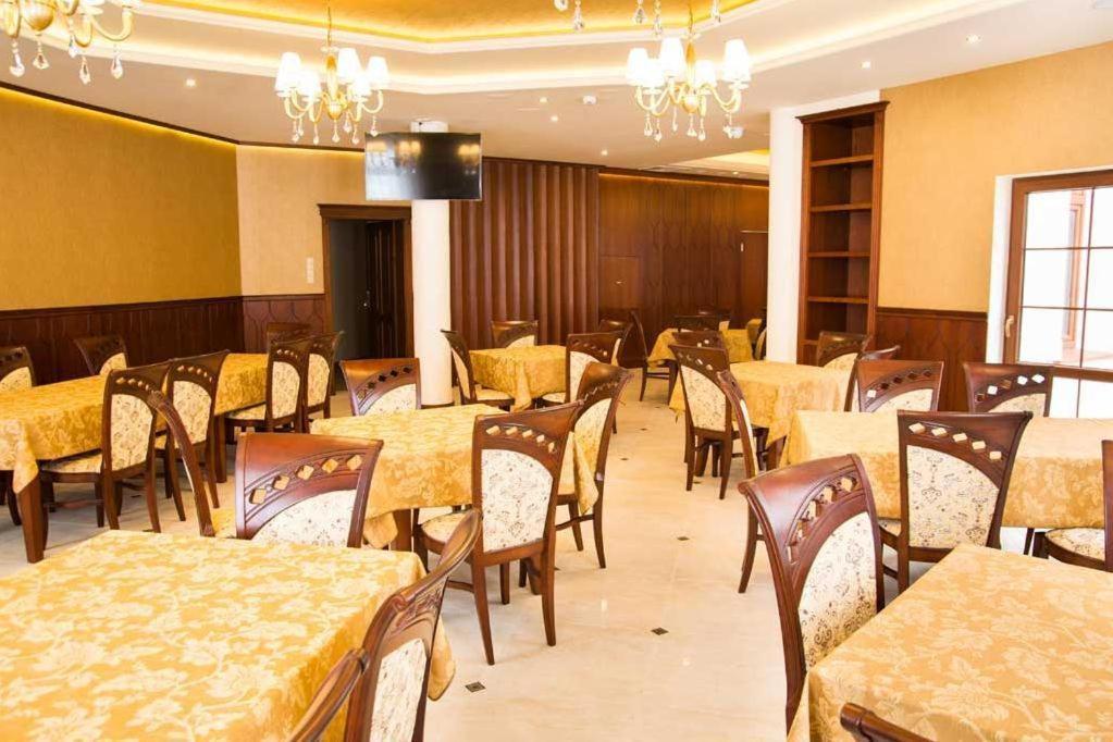 Palac Mysleta Uzdowo المظهر الخارجي الصورة