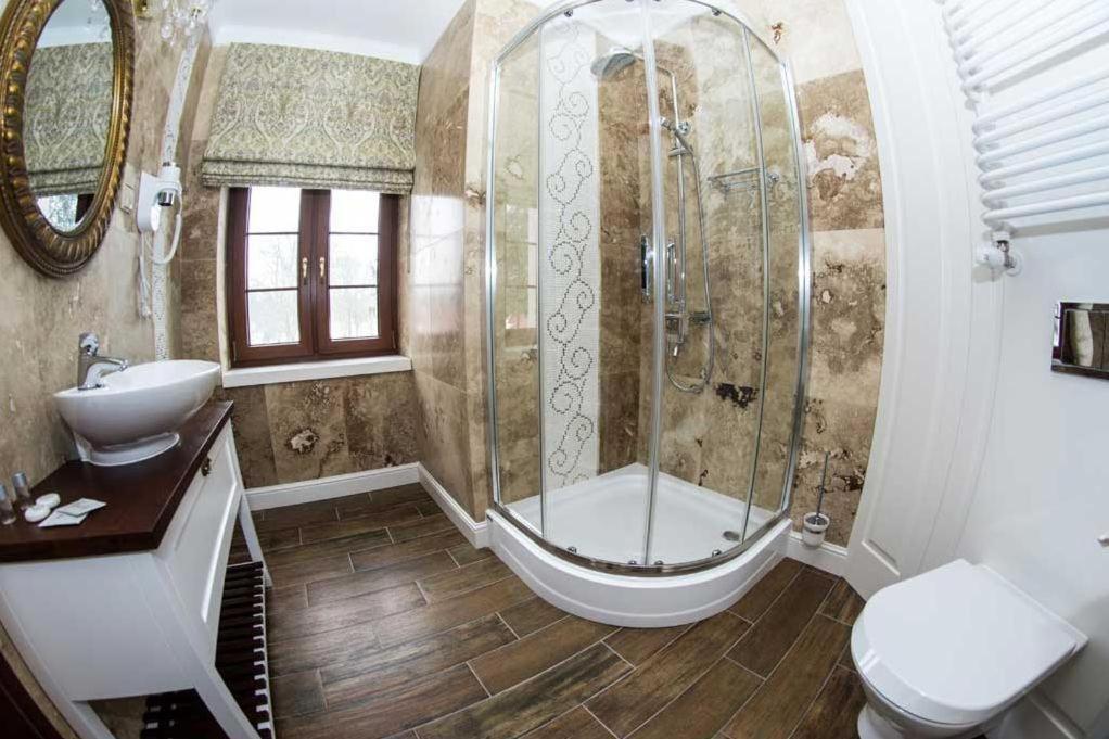 Palac Mysleta Uzdowo الغرفة الصورة
